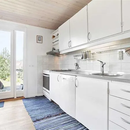 Four-bedroom Holiday In * Hals